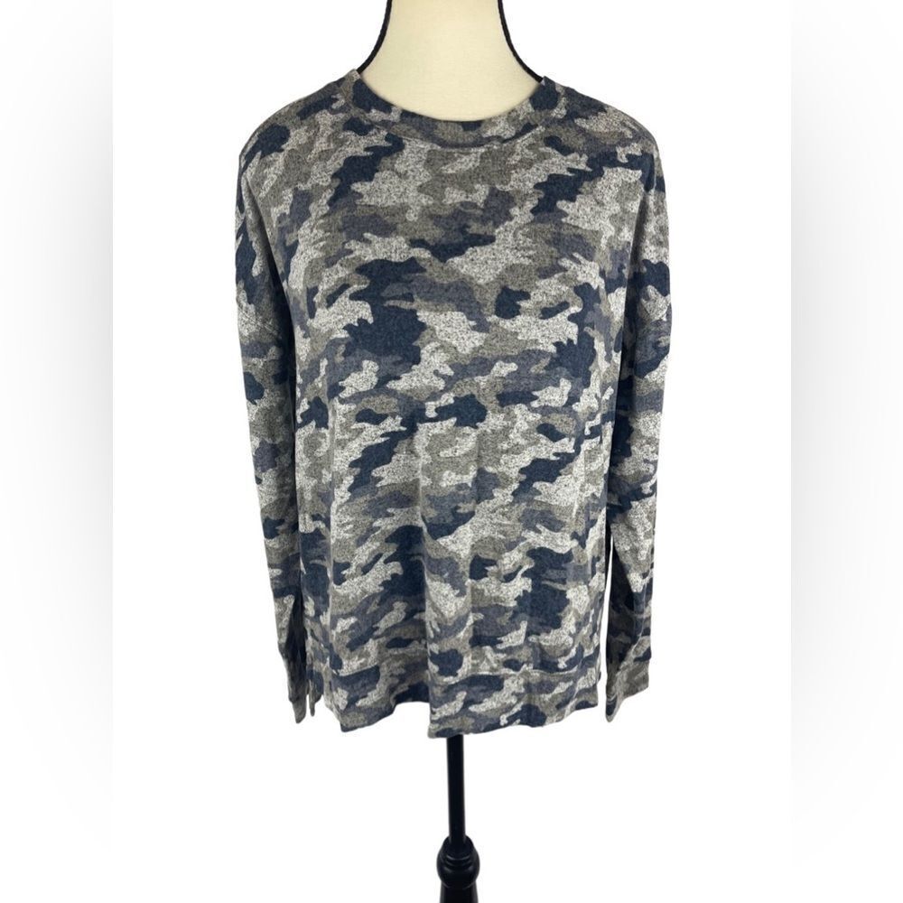 BP Blue Camo Long Sleeve Round Neck ultra soft Sweatshirt Top Sz M‎ loose fit